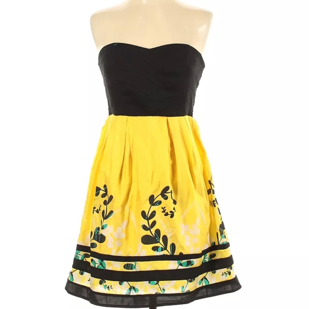 Anthropologie Hype Strapless Dress